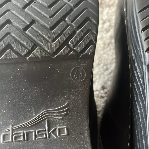 BUNDLE Women’s 2 Pack Dansko Black Clogs Size 40 - Picture 12 of 12